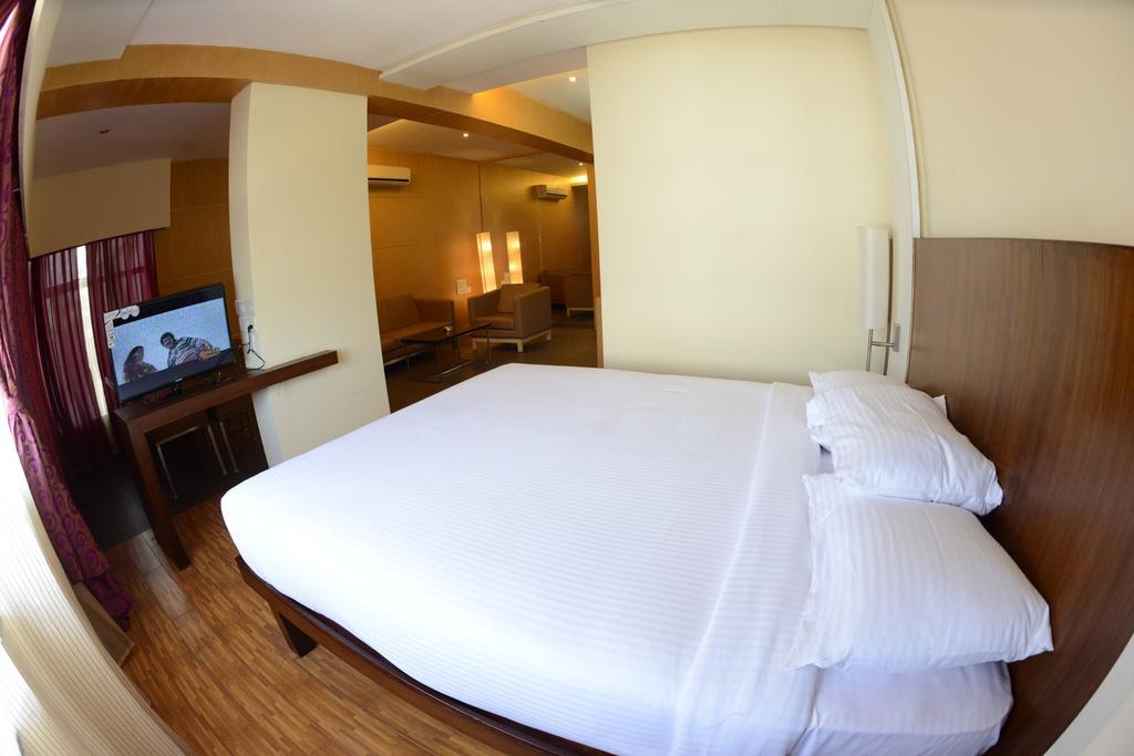 Hotel Ayush International Mangalore Kamer foto